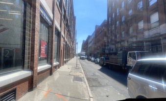 Enlarge photo 18