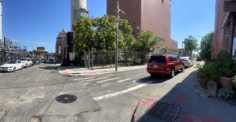 Enlarge photo 30