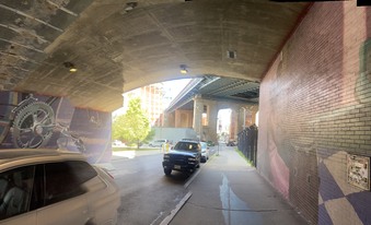 Enlarge photo 32