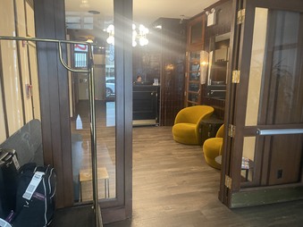 Enlarge photo 12