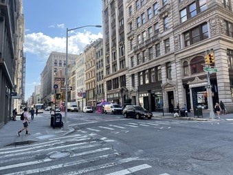 Enlarge photo 4