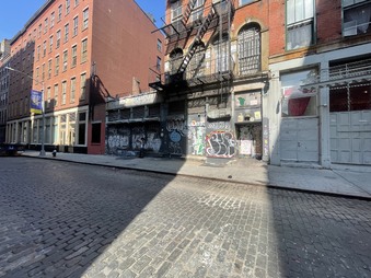 Enlarge photo 12