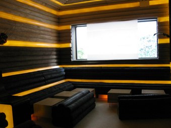 Enlarge photo 35