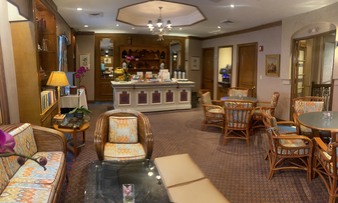 Enlarge photo 49