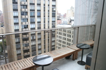 Enlarge photo 37