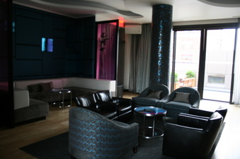 Enlarge photo 44