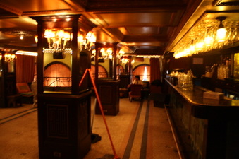 Enlarge photo 38