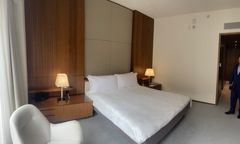Enlarge photo 41