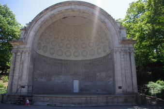 Enlarge photo 4