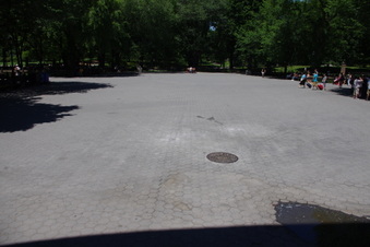 Enlarge photo 19