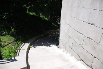 Enlarge photo 33