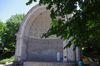 Enlarge photo 42