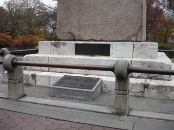 Enlarge photo 33