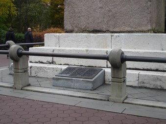 Enlarge photo 36