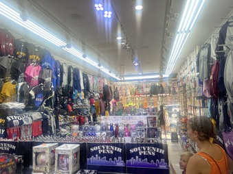 Enlarge photo 8
