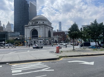 Enlarge photo 18