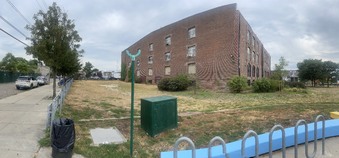 Enlarge photo 8
