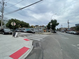 Enlarge photo 52