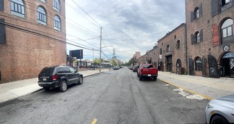 Enlarge photo 4