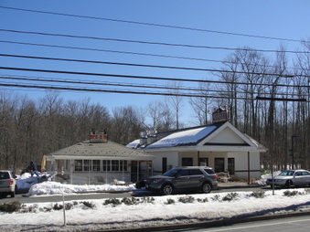 9W Market/ Filling Station