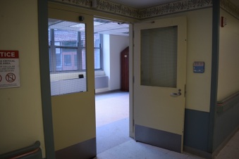 Enlarge photo 19
