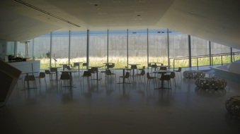 Enlarge photo 25