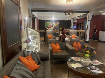 Enlarge photo 32