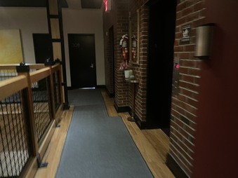 Enlarge photo 98