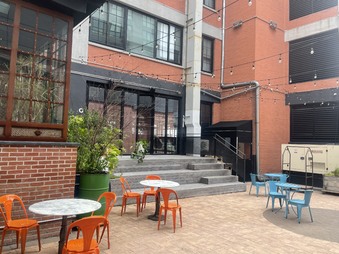 Enlarge photo 48