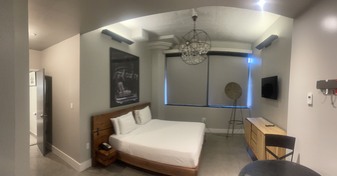 Enlarge photo 109