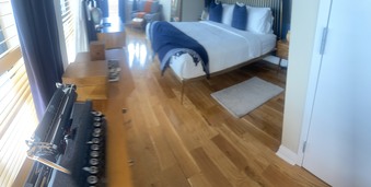 Enlarge photo 116