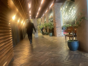 Enlarge photo 51