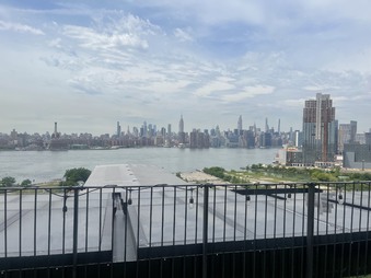 Enlarge photo 129