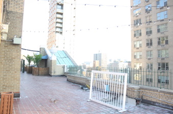 Enlarge photo 13