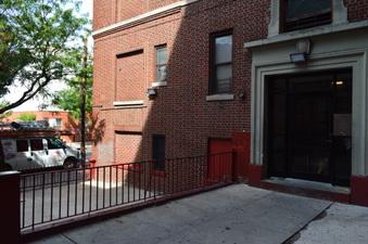 Enlarge photo 10