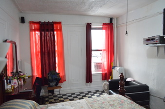 Enlarge photo 19