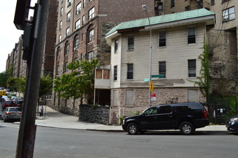 Enlarge photo 44