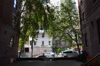 Enlarge photo 11