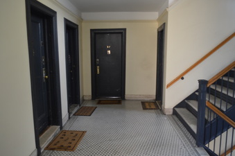 Enlarge photo 14