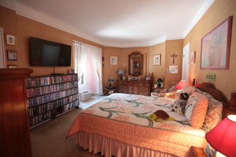 Enlarge photo 25