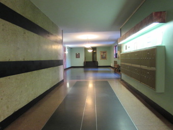 Enlarge photo 61