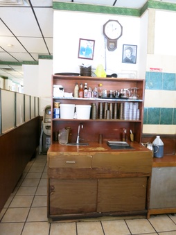 Enlarge photo 19