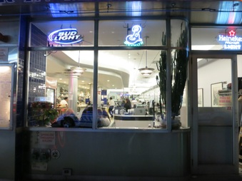 Enlarge photo 32