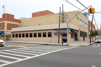 Van Dam Diner- L.I.C.