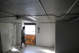 Enlarge photo 17