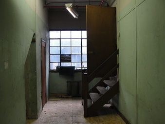 Enlarge photo 19