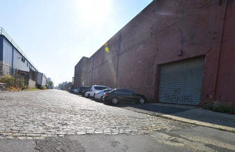 Enlarge photo 8
