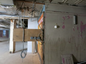 Enlarge photo 24