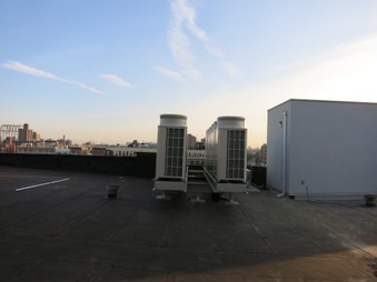 Enlarge photo 90