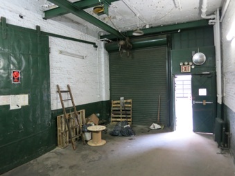 Enlarge photo 32